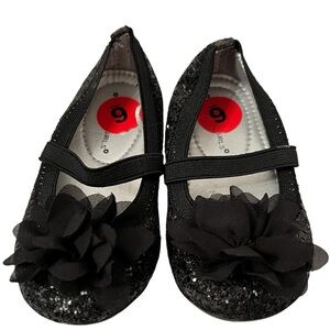 Rampage Girls Shoes Black Mary Jane Sequined with Petals Design Size 6 NWOT